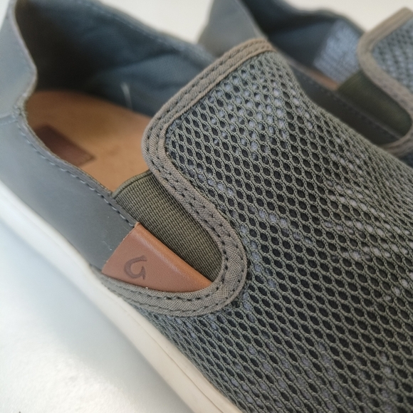 OLUKAI Gray Palm Tree Design Slip-On Loafers Shoes for Women's Size 10 Casual - Picture 3 of 10